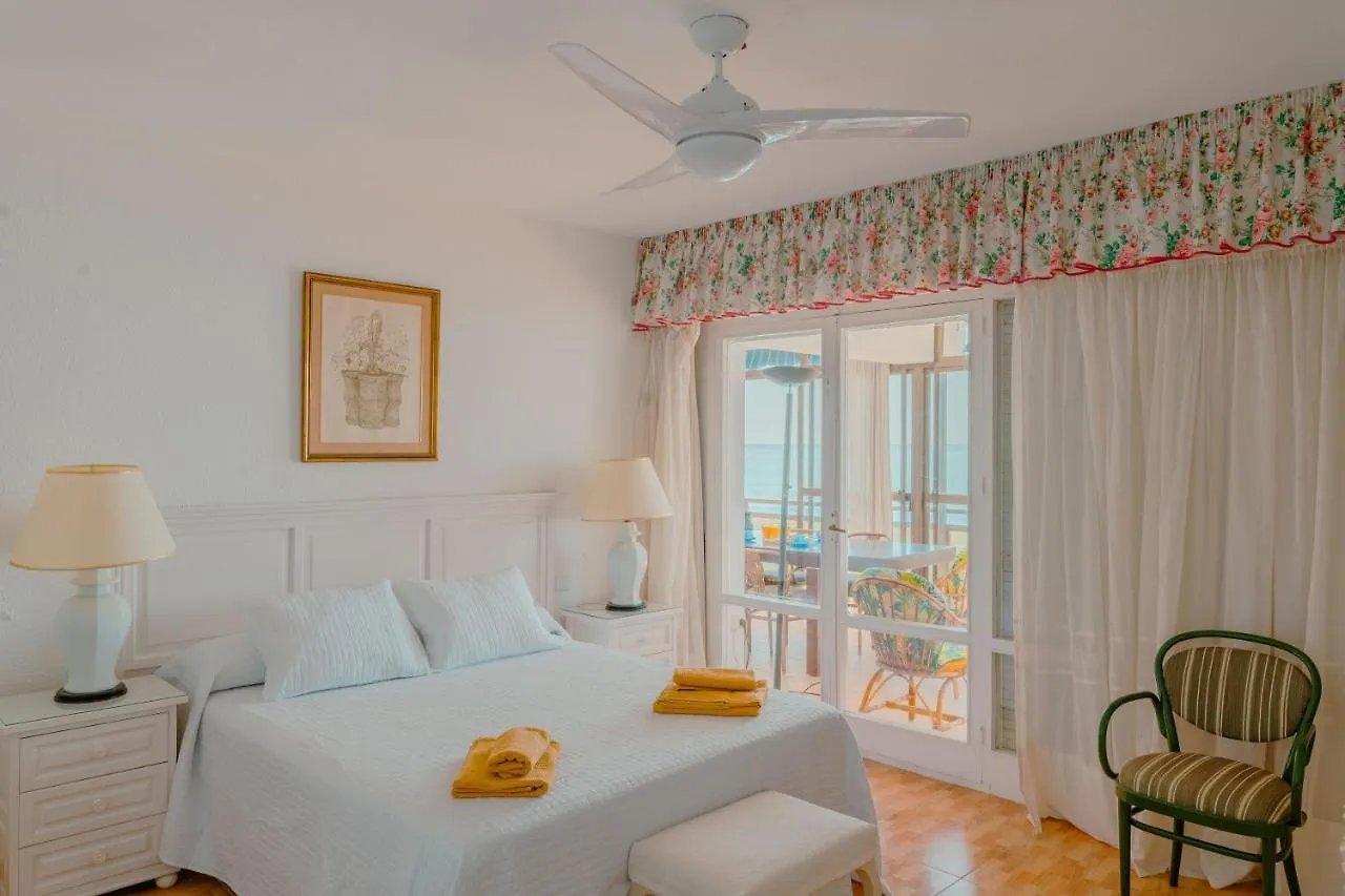 Nt Malibu Beach Stunning Sea Views Benalmadena Apartment